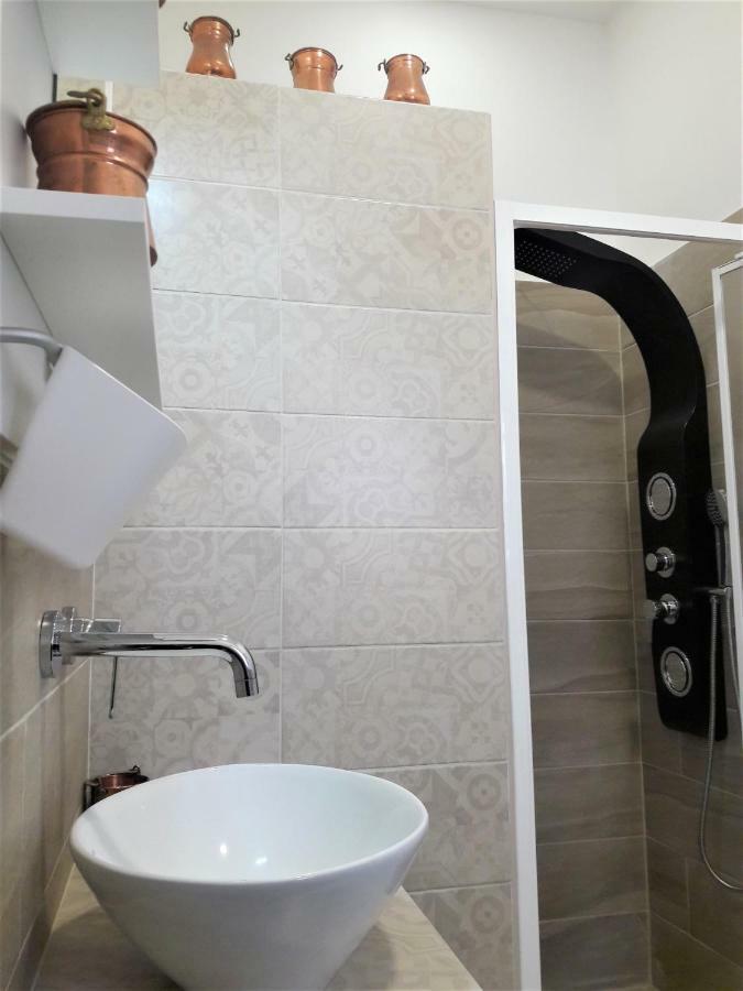 Manzoni Suite Home Катания Экстерьер фото