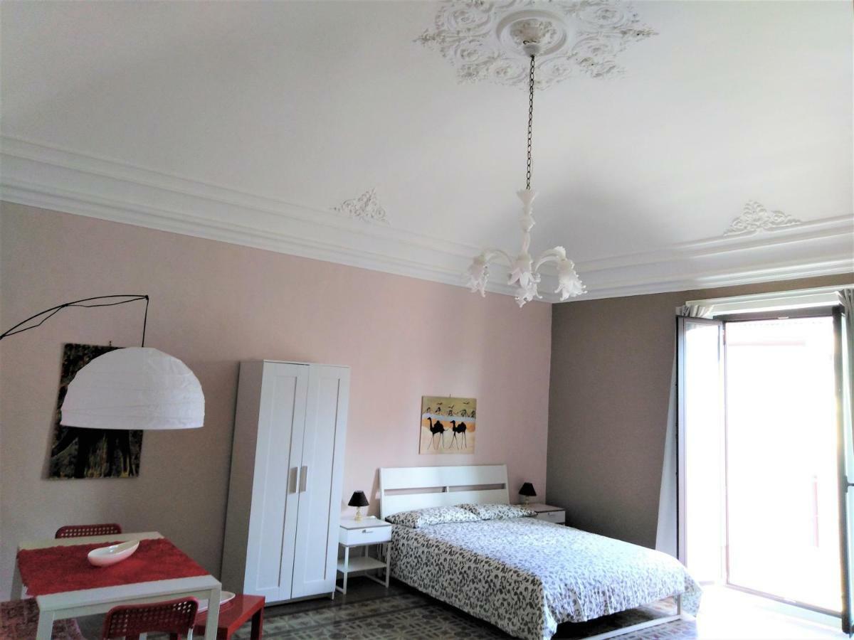 Manzoni Suite Home Катания Экстерьер фото